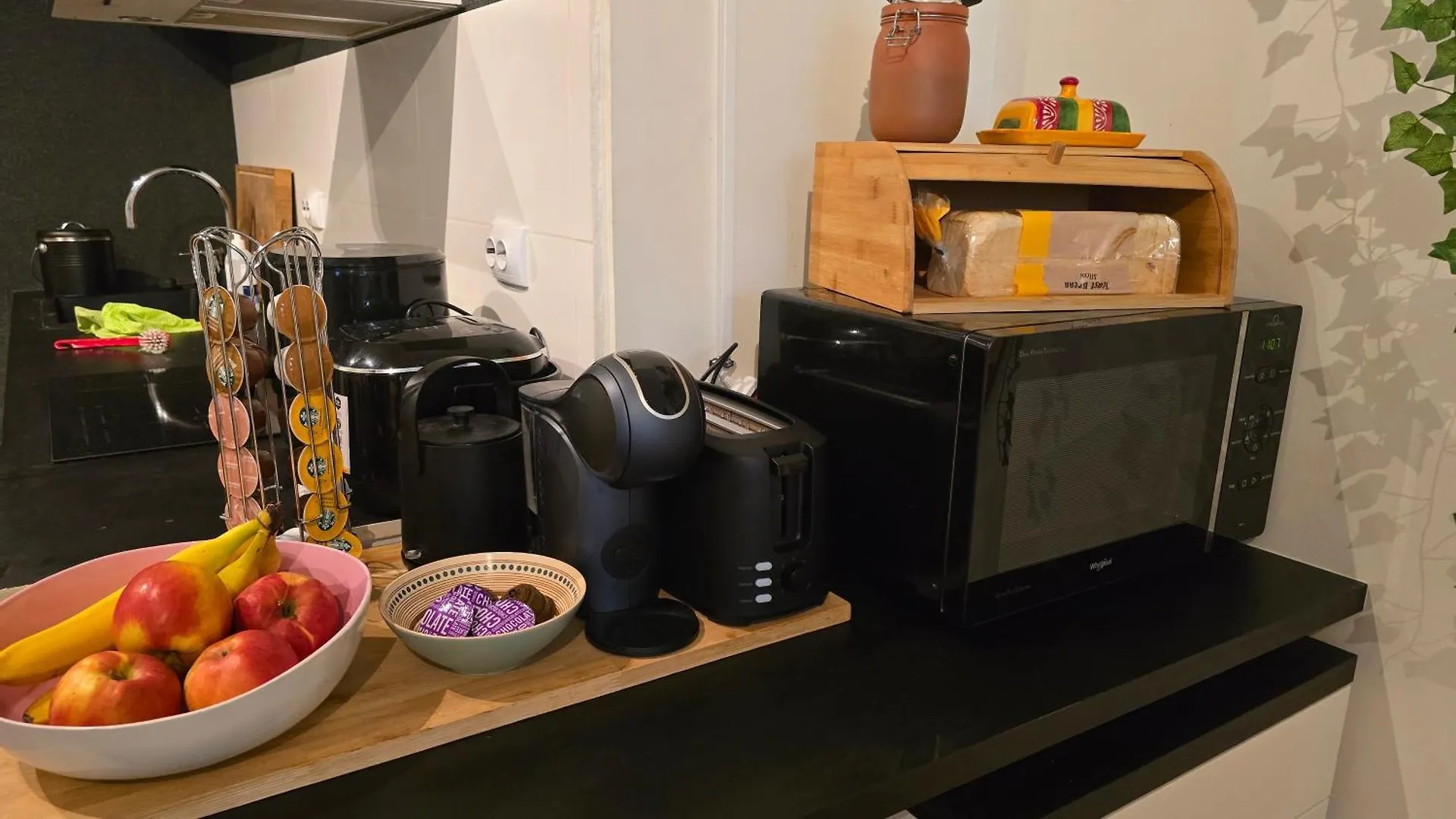 Great Location & Transport Connections With All Amenities 1-8 People Free Continental Breakfast Wifi Coffee &Tea Helsinki Finlandiya