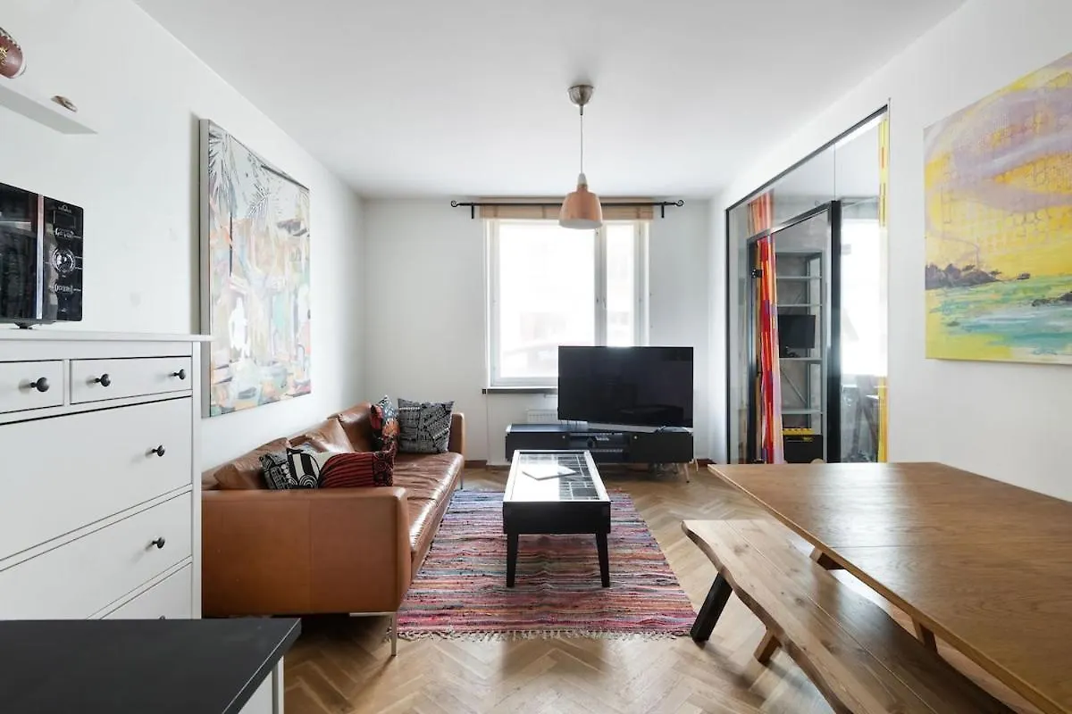 Great Location & Transport Connections With All Amenities 1-8 People Free Continental Breakfast Wifi Coffee &Tea Helsinki 0*,