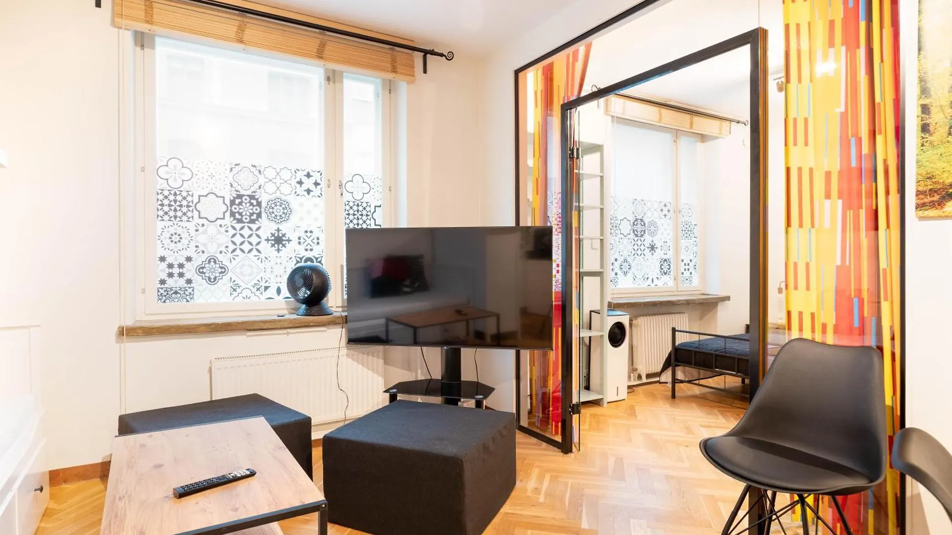 Great Location & Transport Connections With All Amenities 1-8 People Free Continental Breakfast Wifi Coffee &Tea Helsinki